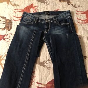 Boot cut jeans
